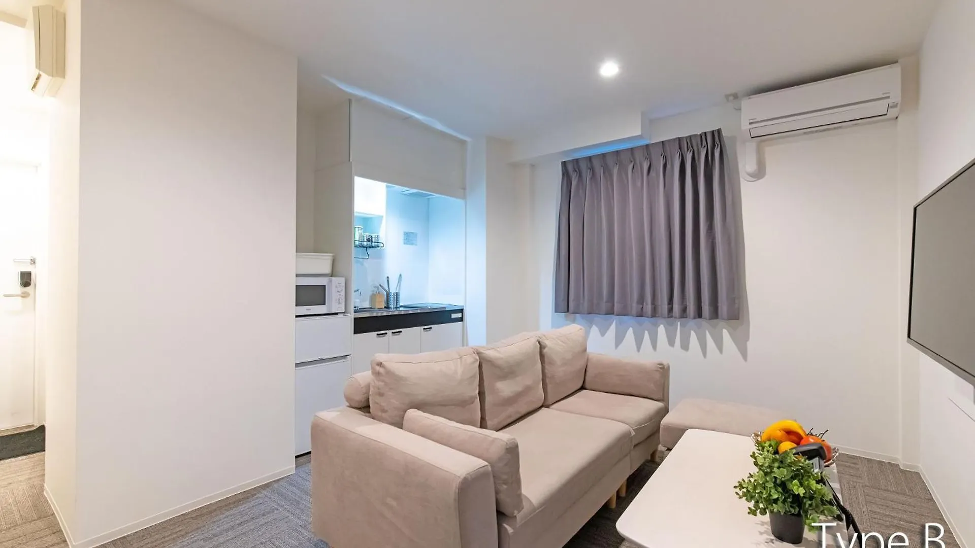Hermitage Nishi Shinjuku Tokyo Apartment